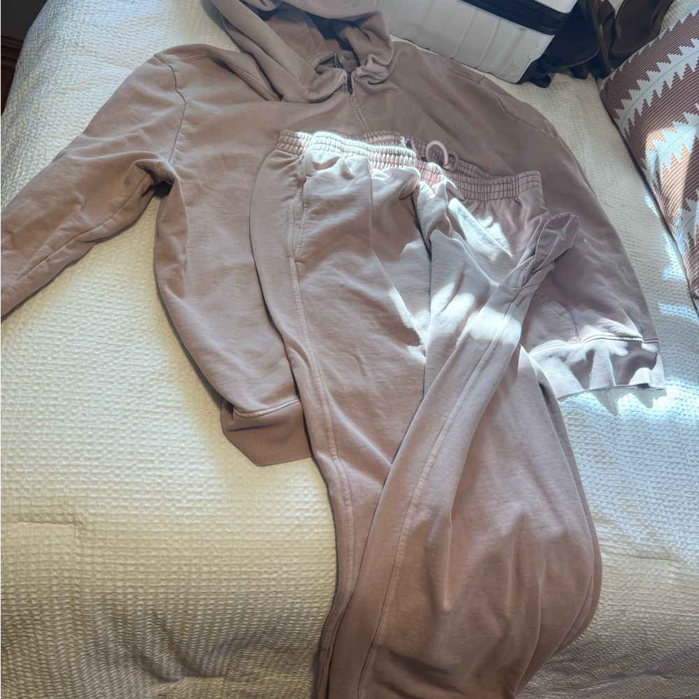 SKIMS BOYFRIEND FLEECE OVERSIZED STRAIGHT LEG PANT AND ZIP UP HOODIE SET